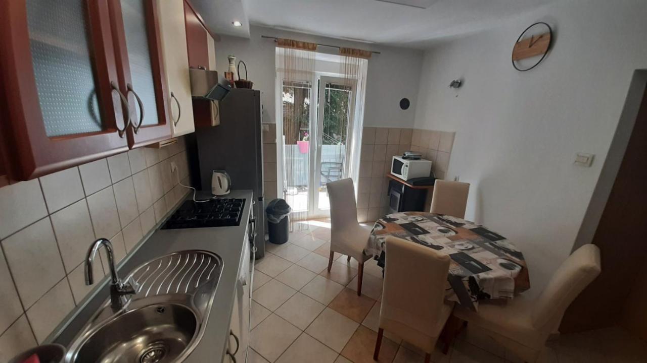Apartman Pio Senj  Eksteriør bilde