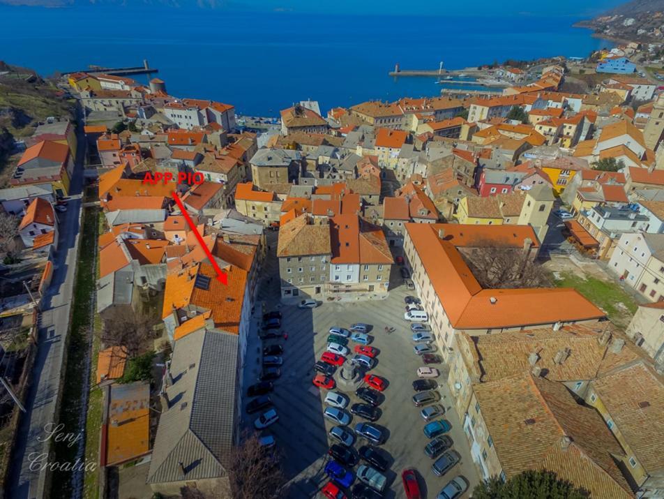 Apartman Pio Senj  Eksteriør bilde