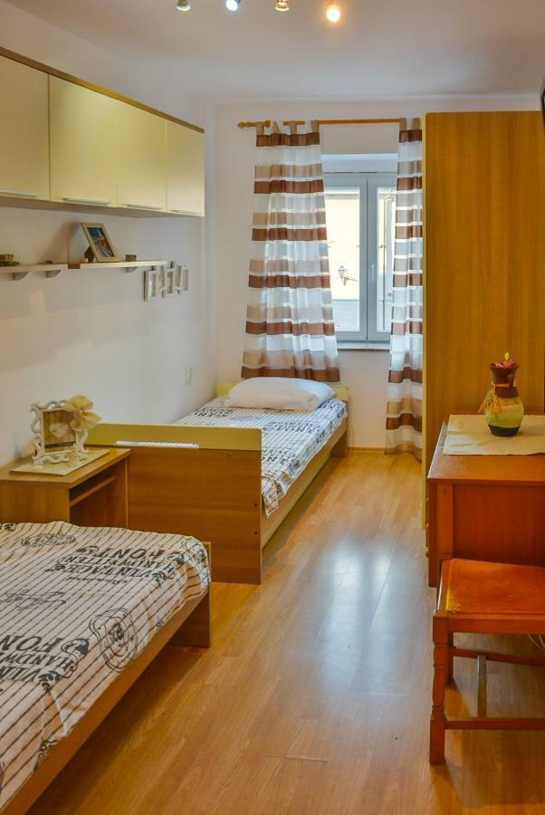 Apartman Pio Senj  Eksteriør bilde