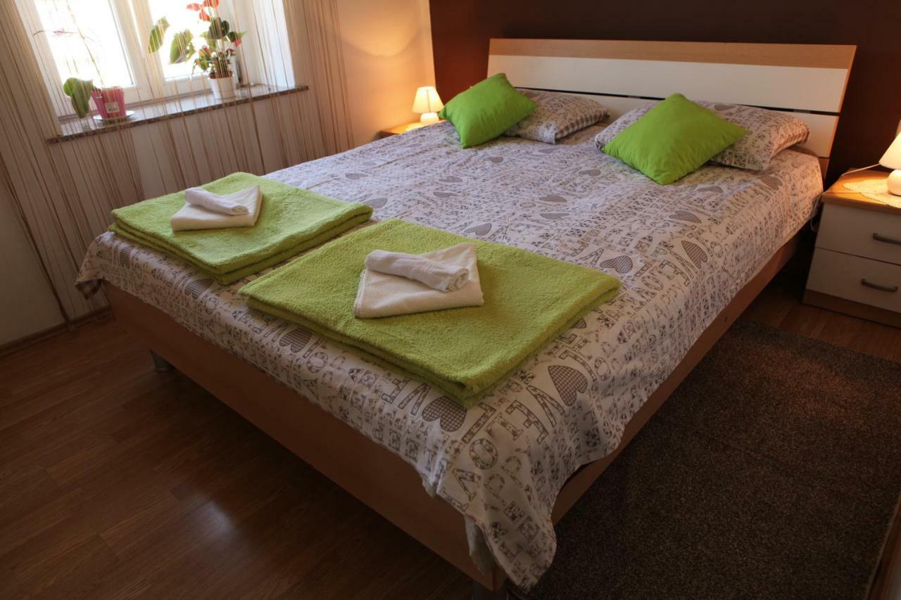 Apartman Pio Senj  Eksteriør bilde