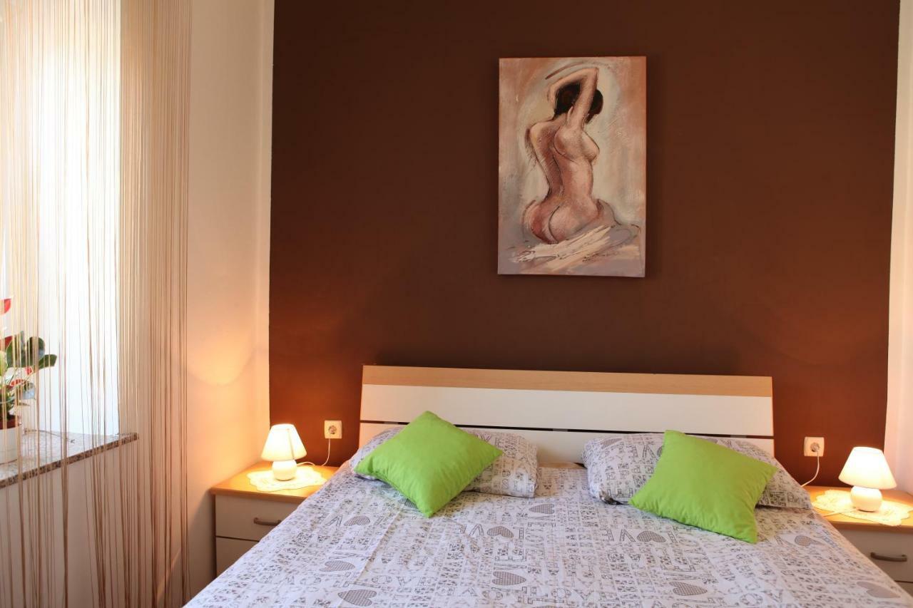 Apartman Pio Senj  Eksteriør bilde